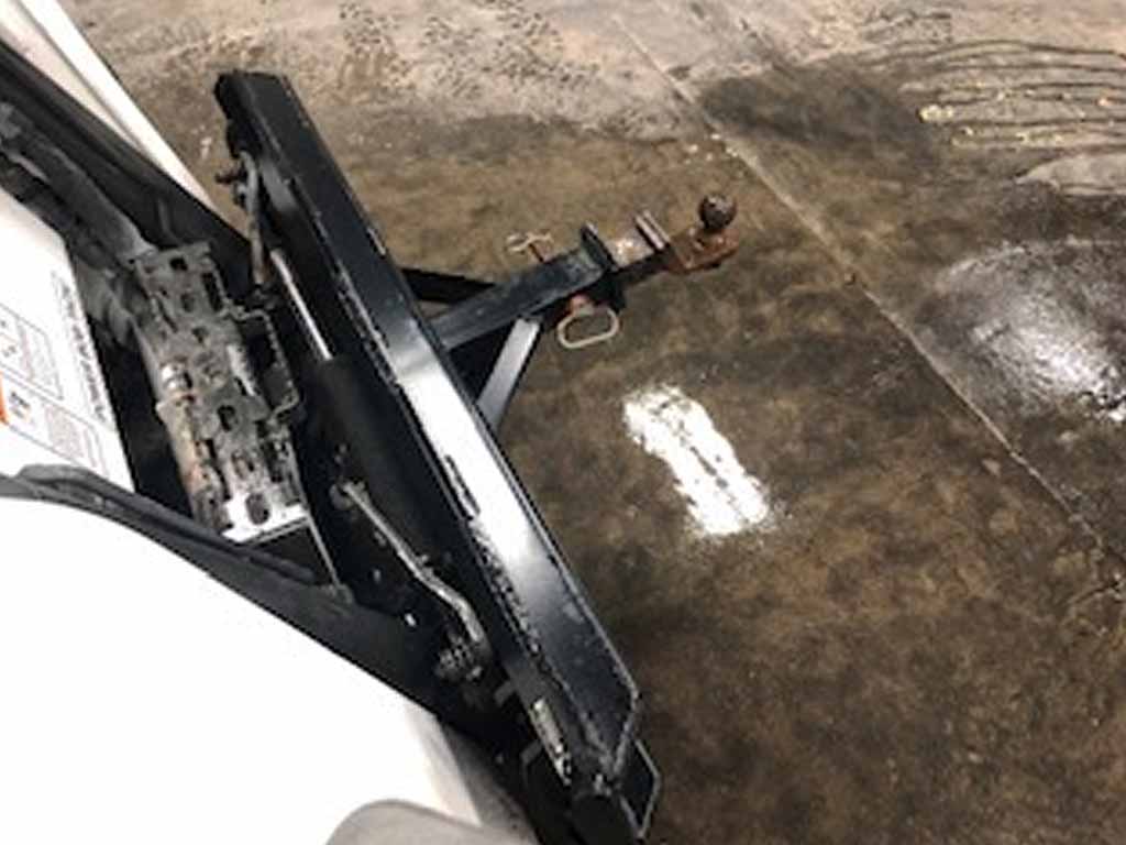 SPIDER ATTACHMENTS trailer hitch adapter